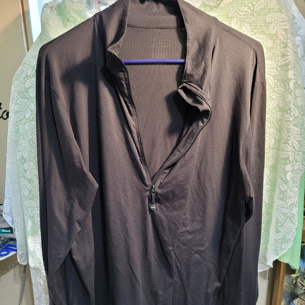 (2704) Polar Edge, Women's.  Long sleeve. 1/4 zipper, Black Jacket, Size 3X
